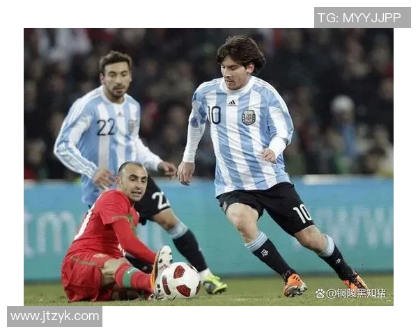 21世纪初足球巨星的崛起与时代变革对全球足球发展的深远影响