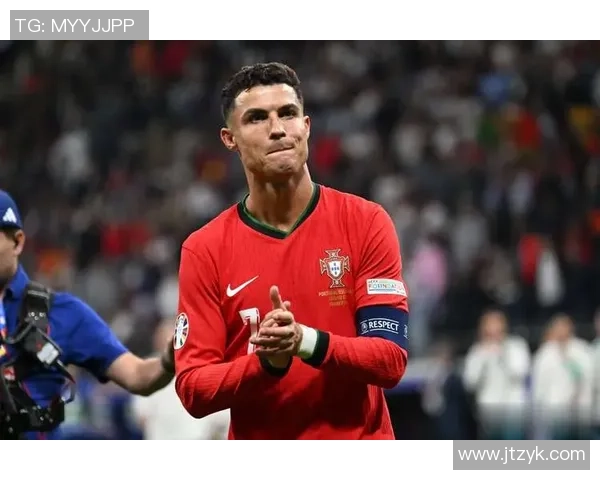 历史足球巨星排名揭晓 世界足坛最具影响力球员盘点